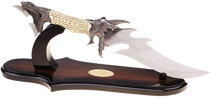 Интересна опция за съхранение на ловни ножове и ками